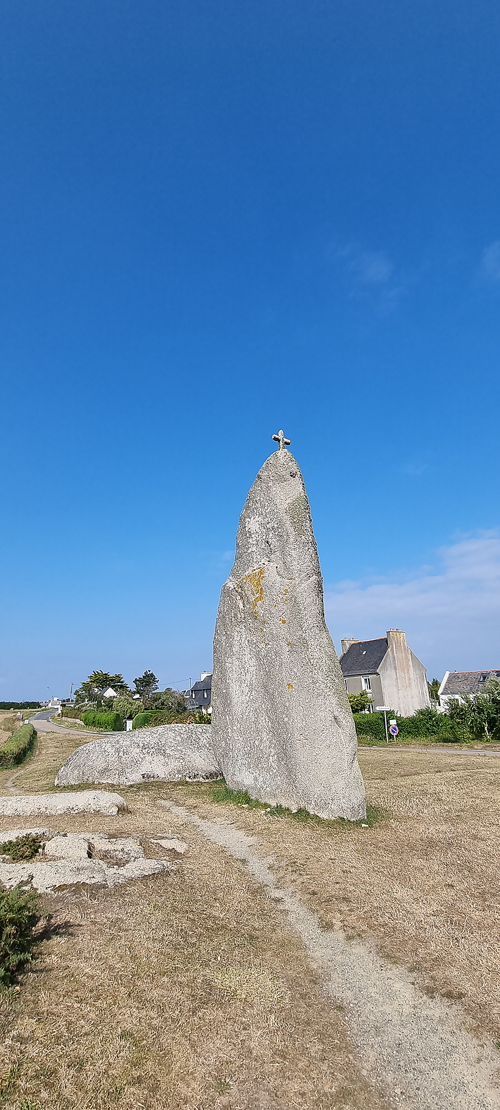 Menhir de Pontusval