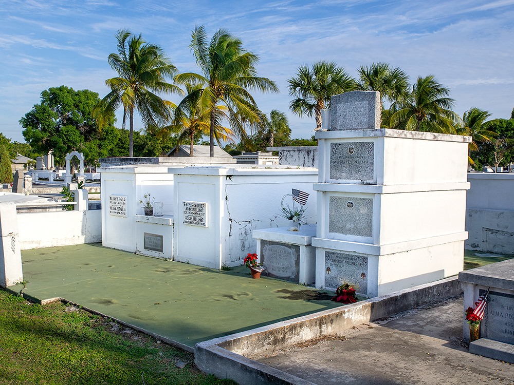  KW Cemetery