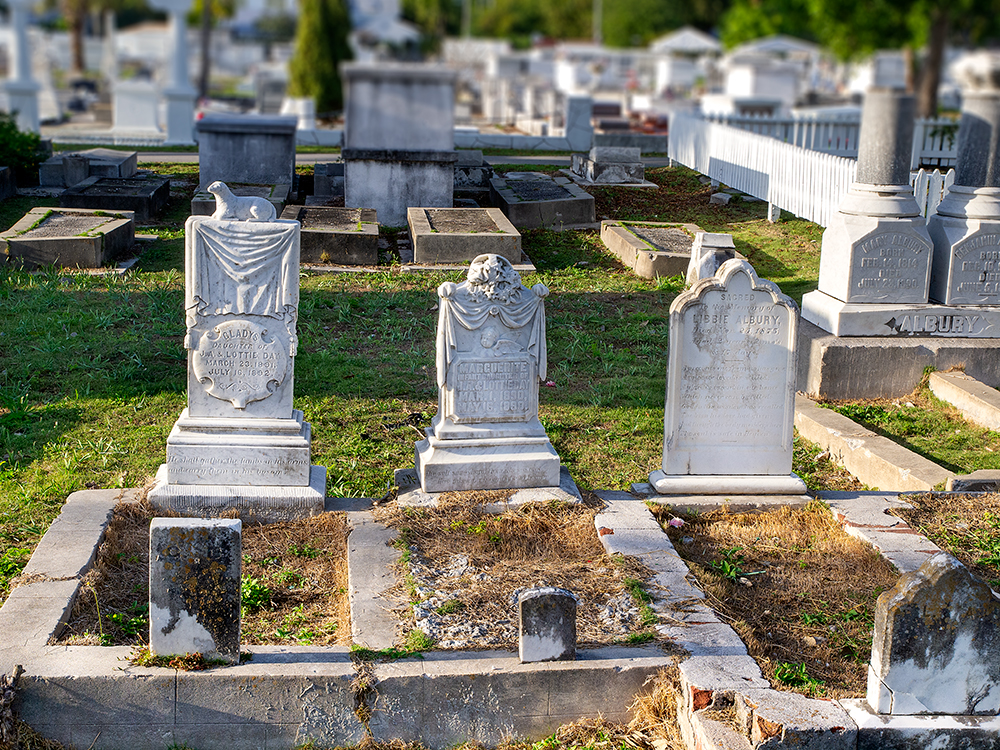  KW Cemetery