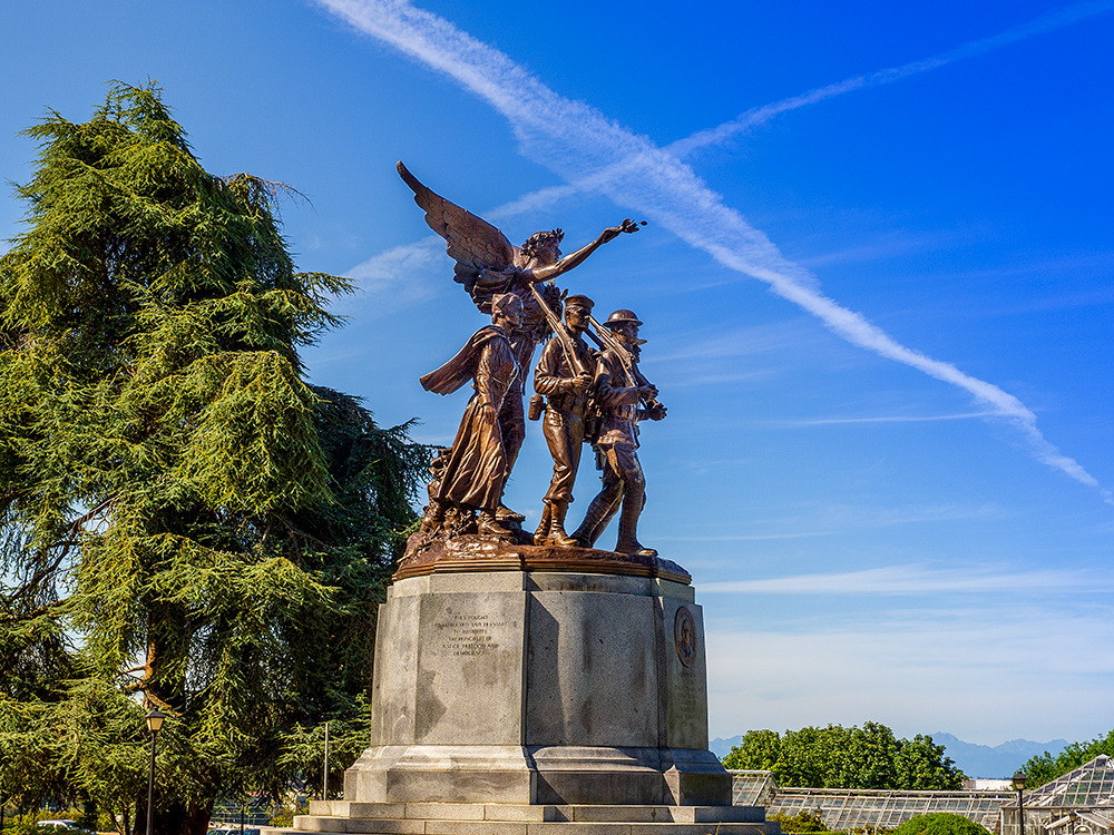 Winged Victory Monument